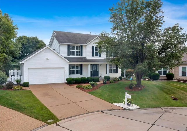 Photo 1 of Single family home for sale at 5 Dubois Ct, O Fallon, MO 63368 | MLS# 24061421 | Listing updated on 2024-12-14