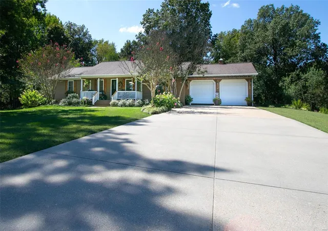 Photo 1 of Single family home for sale at 14348 Hidden Trails Cir, Dexter, MO 63841 | MLS# 24061438 | Listing updated on 2024-10-01