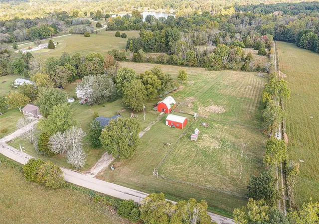 Photo 2 of Single family home for sale at 3615 Madison 217, Fredericktown, MO 63645 | MLS# 24061501 | Listing updated on 2024-12-16