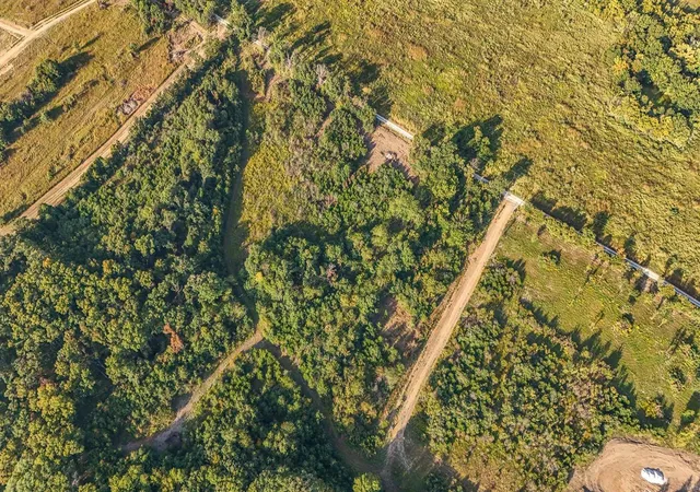 Photo 1 of Land for sale at 41071 Washington (lot #8) Ln, Perry, MO 63462 | MLS# 24061629 | Listing updated on 2025-03-06