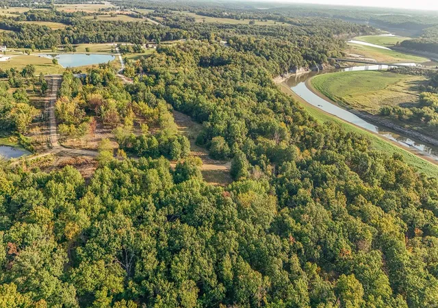 Photo 2 of Land for sale at 41071 Washington (lot #12) Ln, Perry, MO 63462 | MLS# 24061646 | Listing updated on 2025-03-06
