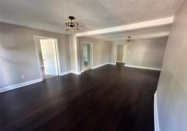 Photo 4 of Single family home for sale at 451 Fair St, Sullivan, MO 63080 | MLS# 24061819 | Listing updated on 2024-11-27