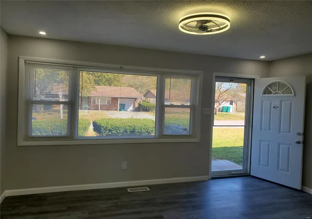 2nd image of 1154 George St, East Saint Louis, IL 62206 | MLS# 24062025