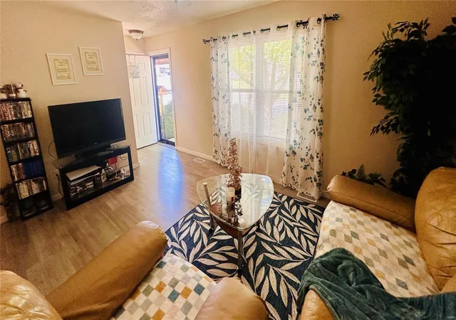 Photo 3 of Sale Pending at 3640 Chervil Dr, Saint Charles, MO 63303 | MLS# 24062075 | Listing updated on 2024-12-10