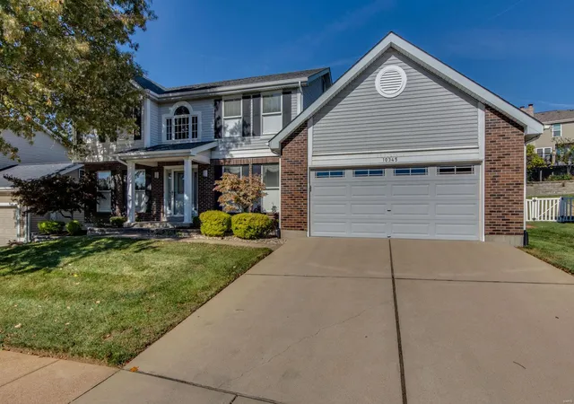 Photo 1 of Sale Pending at 10345 Topaz Spring Dr, Saint Louis, MO 63123 | MLS# 24062258 | Listing updated on 2024-12-11
