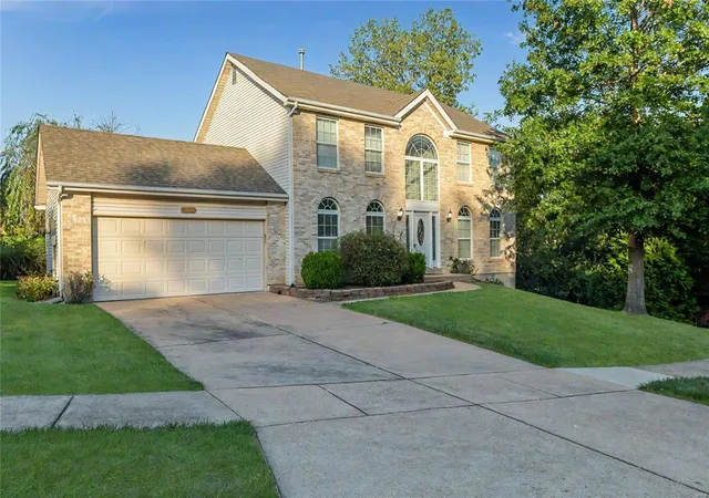 Photo 1 of Single family home for sale at 16261 Autumn View Ter Dr, Ellisville, MO 63011 | MLS# 24062398 | Listing updated on 2024-11-04