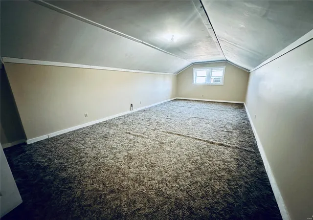 Photo 13 of Single family home for sale at 219 S Davis St, Monroe City, MO 63456 | MLS# 24062438 | Listing updated on 2024-10-29