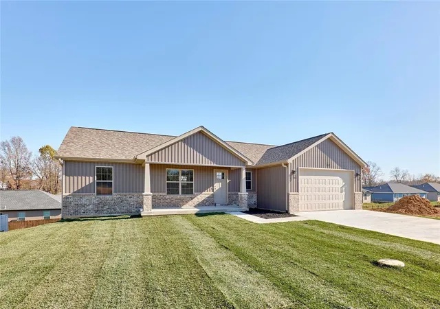 Photo 1 of Single family home for sale at 510 Steeplechase Rd, Jackson, MO 63755 | MLS# 24062463 | Listing updated on 2024-12-16