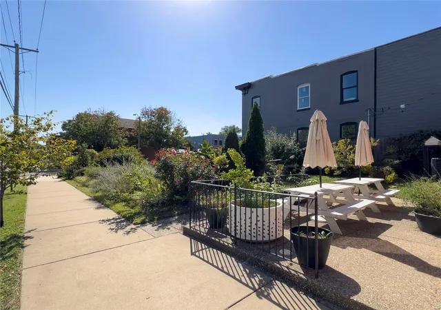 Photo 4 of Sale Pending at 1219 S Boyle Ave, Saint Louis, MO 63110 | MLS# 24062534 | Listing updated on 2024-11-28