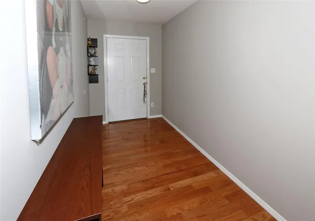 Photo 2 of Townhouse for sale at 4344 Bristol View Ct, Saint Louis, MO 63129 | MLS# 24062734 | Listing updated on 2024-11-19