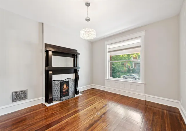 Photo 3 of Sale Pending at 3837 Wyoming St, Saint Louis, MO 63116 | MLS# 24062880 | Listing updated on 2025-03-05