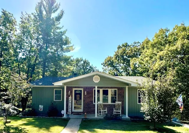 Photo 1 of Sale Pending at 1712 E Skyline Dr, Owensville, MO 65066 | MLS# 24062907 | Listing updated on 2024-12-07