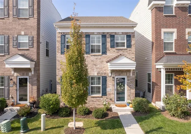 Photo 1 of Sale Pending at 2119 Boardman St, Saint Louis, MO 63110 | MLS# 24062934 | Listing updated on 2024-11-21