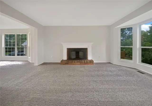 Photo 2 of Sale Pending at 3063 Becker Crossing Dr, Saint Louis, MO 63129 | MLS# 24063080 | Listing updated on 2025-02-28