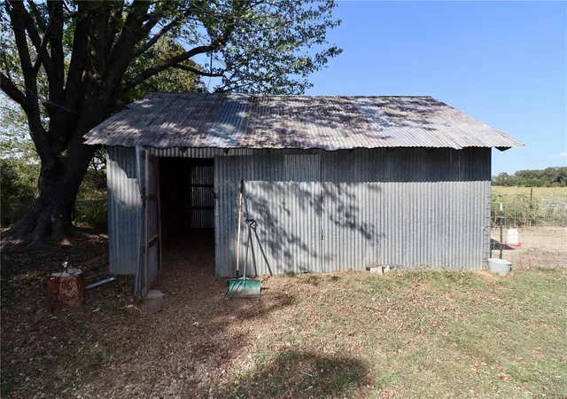 Photo 28 of Single family home for sale at 5781 Long State Hwy Y, Conway, MO 65632 | MLS# 24063182 | Listing updated on 2024-11-12