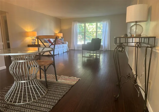 Photo 3 of Single family home for sale at 7527 Claymont Ct, Belleville, IL 62223 | MLS# 24063455 | Listing updated on 2024-12-03