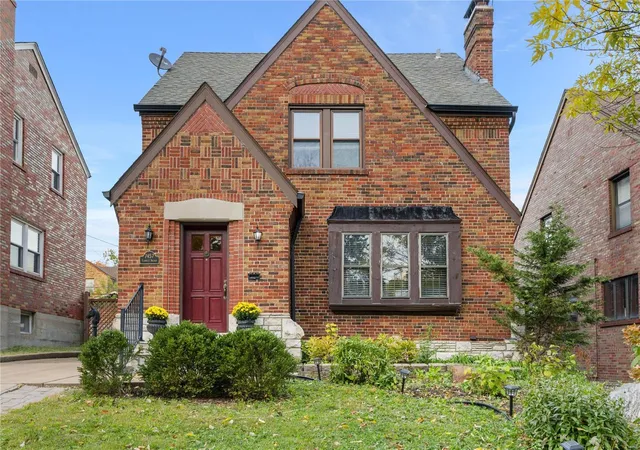 Photo 1 of Single family home for sale at 7457 Cornell Ave, Saint Louis, MO 63130 | MLS# 24063576 | Listing updated on 2024-12-09