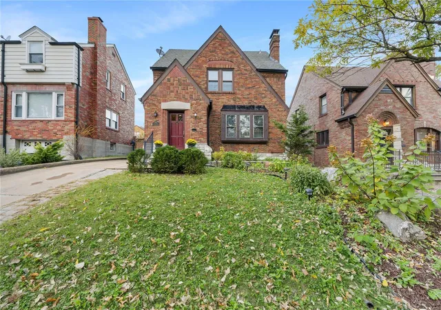 Photo 2 of Single family home for sale at 7457 Cornell Ave, Saint Louis, MO 63130 | MLS# 24063576 | Listing updated on 2024-12-09