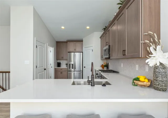 Photo 2 of Single family home for sale at 2 Hickory At Elm Xing, O Fallon, MO 63366 | MLS# 24063689 | Listing updated on 2025-03-17