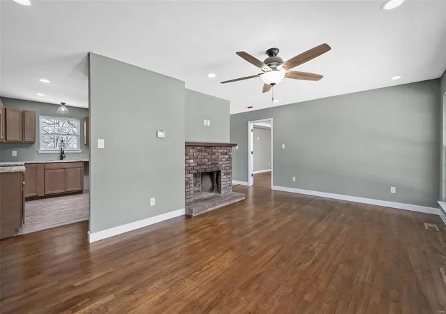 Photo 1 of Single family home for sale at 1617 Woods Crk Rd, Robertsville, MO 63072 | MLS# 24063711 | Listing updated on 2025-03-12
