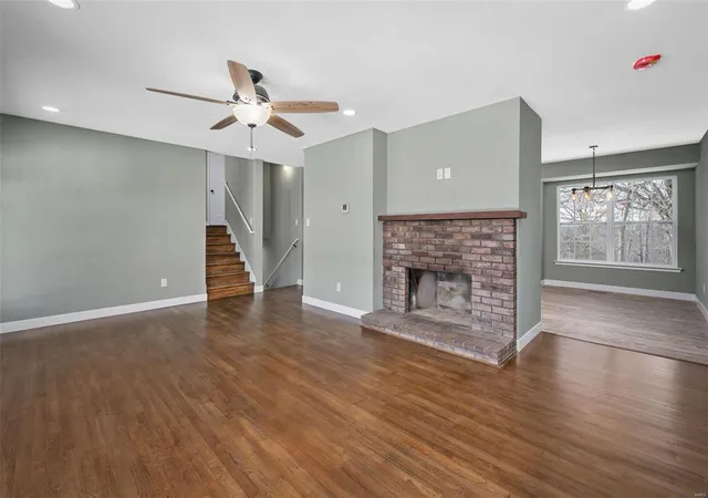 Photo 4 of Single family home for sale at 1617 Woods Crk Rd, Robertsville, MO 63072 | MLS# 24063711 | Listing updated on 2025-03-12