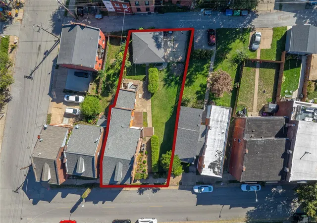 Photo 3 of Single family home for sale at 2906 Lemp Ave, Saint Louis, MO 63118 | MLS# 24063914 | Listing updated on 2024-12-09