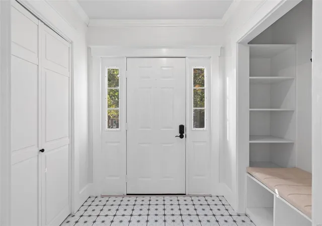 Photo 2 of Single family home for sale at 833 Atalanta Ave, Saint Louis, MO 63119 | MLS# 24064041 | Listing updated on 2024-12-09