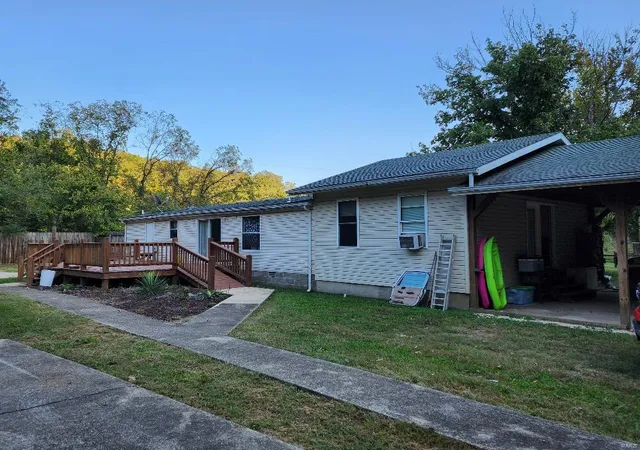 Photo 3 of Single family home for sale at 603 Vine St, Van Buren, MO 63965 | MLS# 24064115 | Listing updated on 2024-11-14
