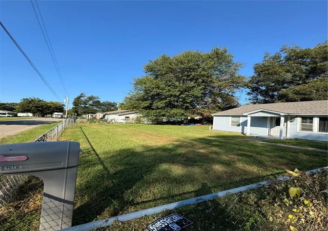 Photo 2 of Single family home for sale at 1604 Bradley St, Kennett, MO 63857 | MLS# 24064116 | Listing updated on 2025-03-16