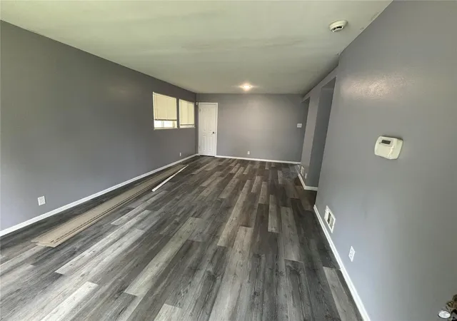 Photo 2 of Sale Pending at 10725 Spring Garden Dr, Saint Louis, MO 63137 | MLS# 24064527 | Listing updated on 2024-12-02