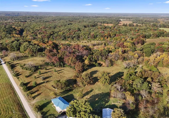 Photo 41 of Sale Pending at 105 Oak Ridge Rd, Montgomery City, MO 63361 | MLS# 24064710 | Listing updated on 2024-12-05