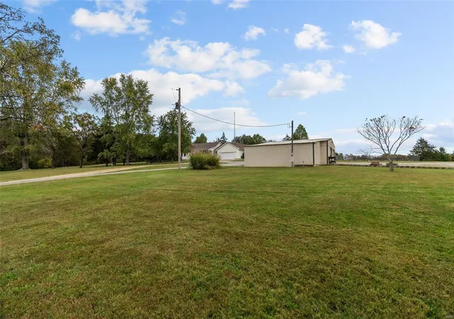 Photo 2 of Single family home for sale at 4152 Valley Frg Rd, Farmington, MO 63640 | MLS# 24064742 | Listing updated on 2025-03-18