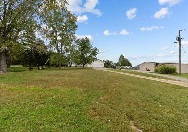 Photo 3 of Single family home for sale at 4152 Valley Frg Rd, Farmington, MO 63640 | MLS# 24064742 | Listing updated on 2025-03-18