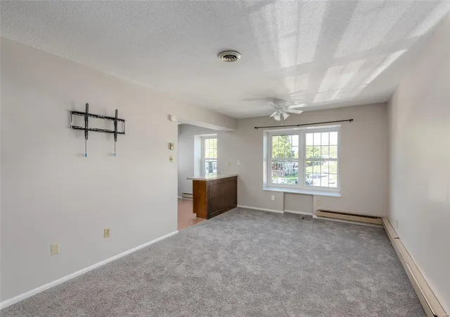 Listing Photo 4 - Condo for sale in building located at 1726 Herault Pl, St. Louis, MO 63125 - Unit #H