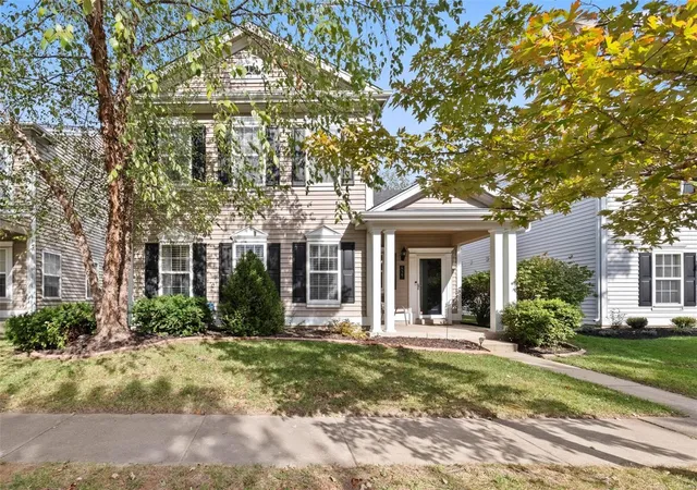 Photo 4 of Single family home for sale at 527 Copper Meadows Ln, O Fallon, MO 63368 | MLS# 24064756 | Listing updated on 2024-12-16