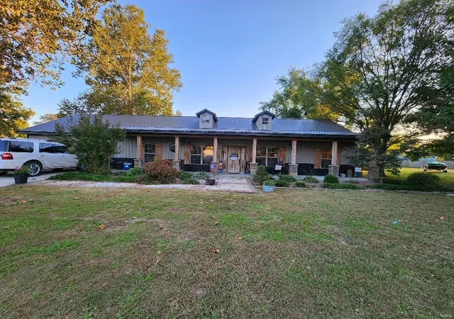 Photo 1 of Sale Pending at 440 Judy Ave, Bernie, MO 63822 | MLS# 24064826 | Listing updated on 2024-11-06