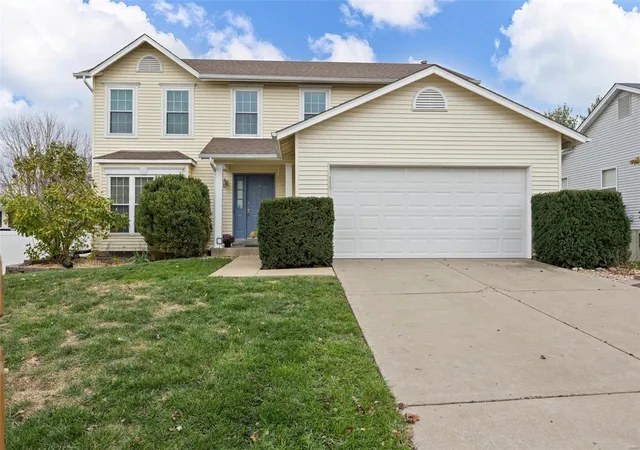 Photo 1 of Sale Pending at 131 Misty View Ln, Saint Peters, MO 63376 | MLS# 24064850 | Listing updated on 2024-12-16