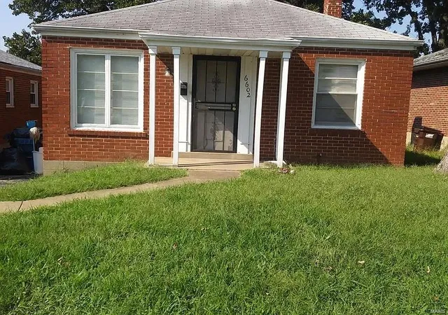 Photo 1 of Sale Pending at 6602 Hazen Ave, Saint Louis, MO 63121 | MLS# 24064877 | Listing updated on 2024-12-04
