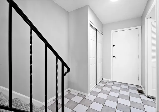 Photo 3 of Townhouse for sale at 11742 Casa Grande Dr, Saint Louis, MO 63146 | MLS# 24065019 | Listing updated on 2024-11-22