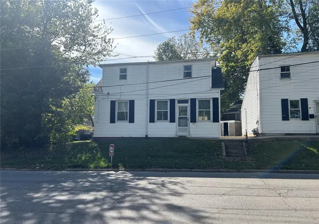 1st image of 509 N Douglas Ave, Belleville, IL 62220 | MLS# 24065108