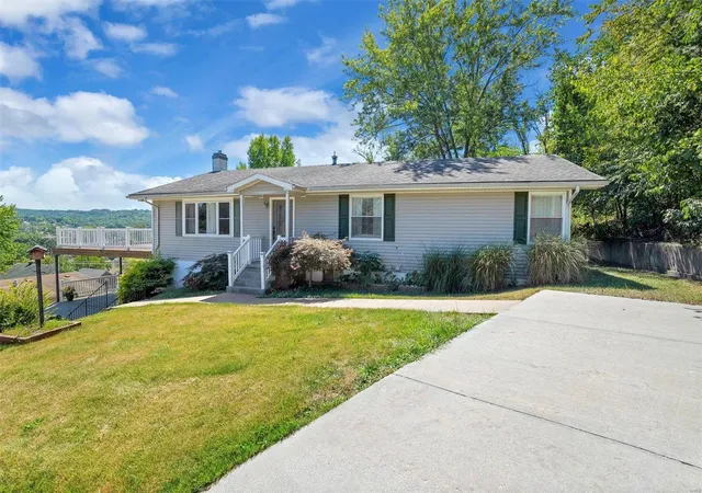 Photo 1 of Single family home for sale at 518 W 7th St, Hermann, MO 65041 | MLS# 24065179 | Listing updated on 2025-03-17