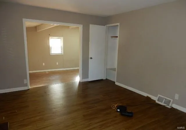 Photo 3 of Sale Pending at 1586 Champlin Dr, Saint Louis, MO 63136 | MLS# 24065227 | Listing updated on 2024-12-02