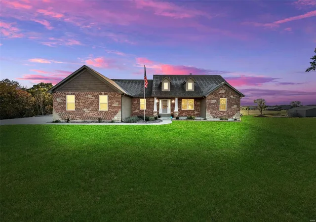 Photo 1 of Sale Pending at 240 Pheasant Pointe Ln, Old Monroe, MO 63369 | MLS# 24065279 | Listing updated on 2024-12-10
