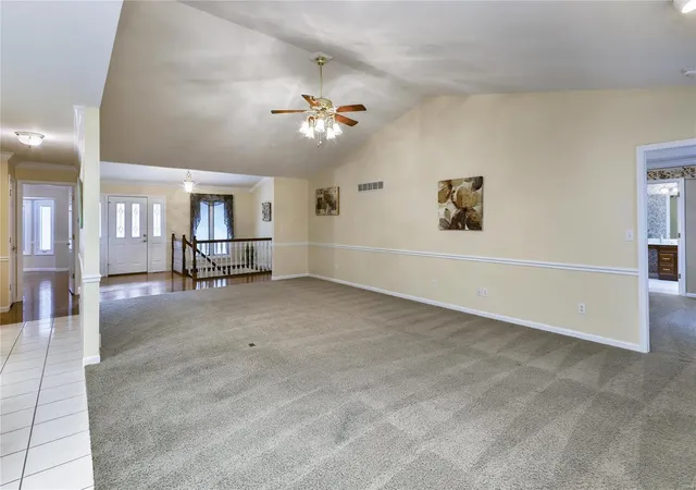 Listing Photo 5 - Condo for sale in building located at 3029 Devilla Trl, Saint Charles, MO 63301 - Unit #7C