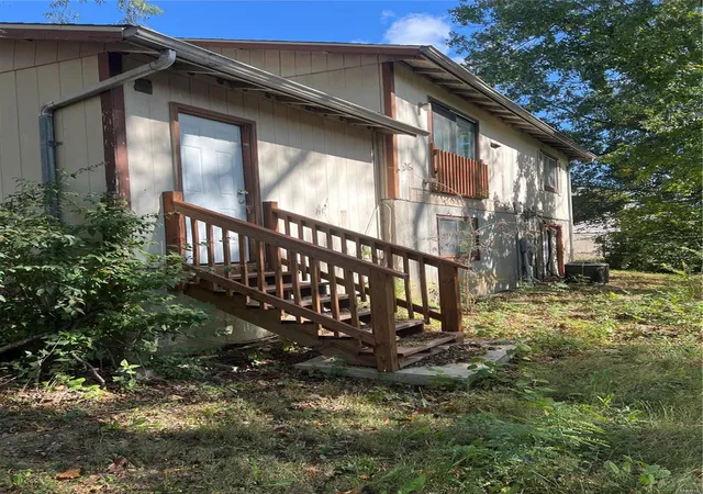 Photo 2 of Single family home for sale at 1308 Red River Dr, Saint Louis, MO 63138 | MLS# 24065591 | Listing updated on 2024-12-16