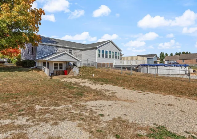 4th image of 8 Mcclanahan Rd, Farmington, MO 63640 | MLS# 24065620