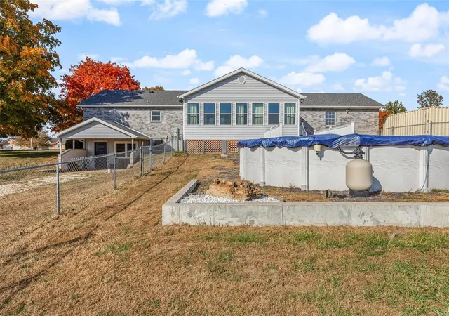 5th image of 8 Mcclanahan Rd, Farmington, MO 63640 | MLS# 24065620
