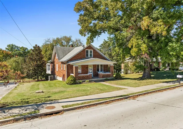 Photo 1 of Single family home for sale at 201 Miller St, New Haven, MO 63068 | MLS# 24065873 | Listing updated on 2025-03-06