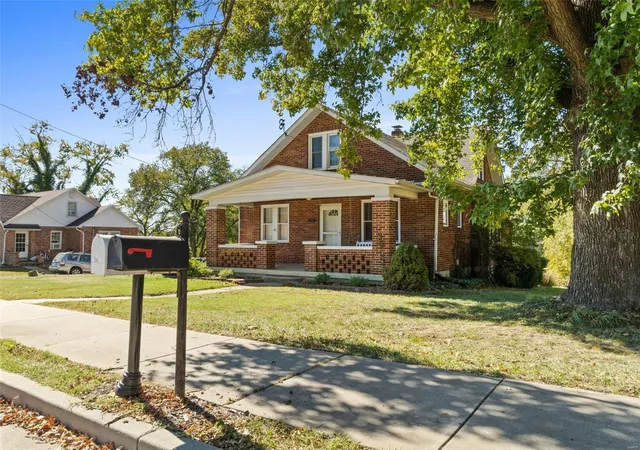 Photo 2 of Single family home for sale at 201 Miller St, New Haven, MO 63068 | MLS# 24065873 | Listing updated on 2025-03-06