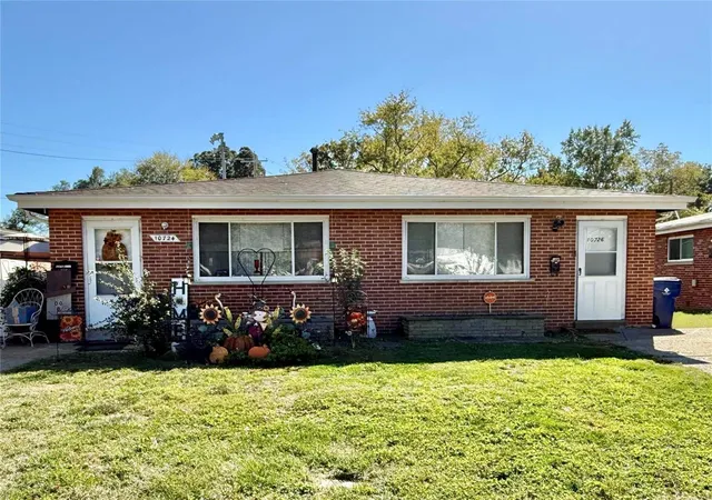Photo 1 of Sale Pending at 10724 Tropic Dr, Saint Ann, MO 63074 | MLS# 24065948 | Listing updated on 2024-10-25